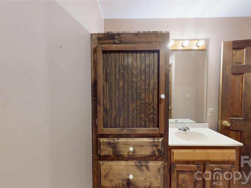 3033 Grassy Lane, Monroe, NC 28110.  MLS# CAR4394183, YatesRealty ID 31134. 