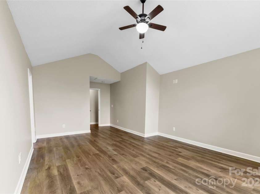 518 Canopy Court, Clover, SC 29710.  MLS# CAR4290448, YatesRealty ID 31136. 