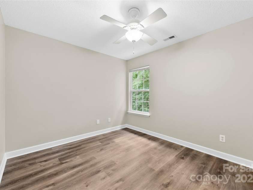 518 Canopy Court, Clover, SC 29710.  MLS# CAR4290448, YatesRealty ID 31136. 