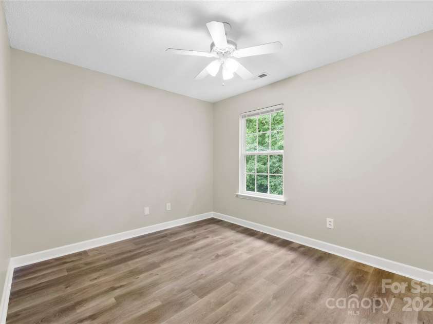 518 Canopy Court, Clover, SC 29710.  MLS# CAR4290448, YatesRealty ID 31136. 