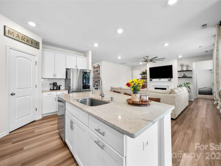 10900 Sparkle Creek Drive, Midland, NC 28107.  MLS# CAR4290524, YatesRealty ID 31137. 