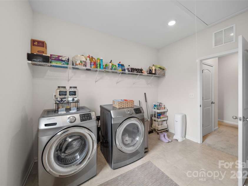 10900 Sparkle Creek Drive, Midland, NC 28107.  MLS# CAR4290524, YatesRealty ID 31137. 