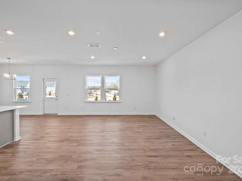 11501 Glasden Road, Charlotte, NC 28278.  MLS# CAR4290638, YatesRealty ID 31138. Representative Photo Only