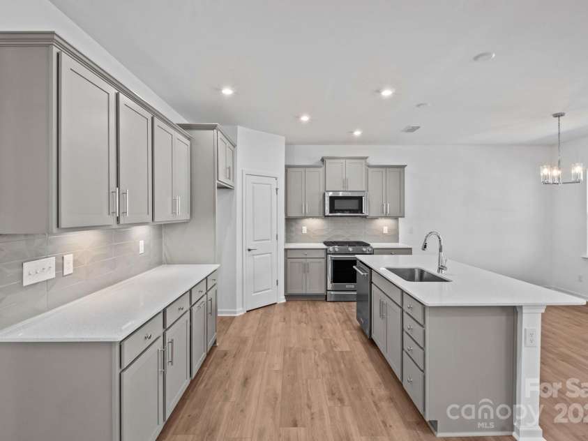 11501 Glasden Road, Charlotte, NC 28278.  MLS# CAR4290638, YatesRealty ID 31138. Representative Photo Only