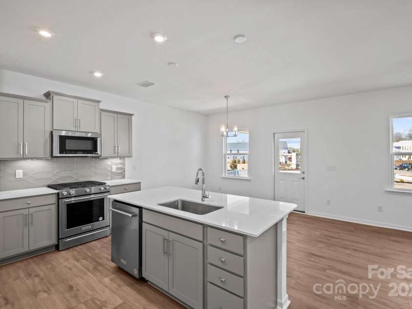 11501 Glasden Road, Charlotte, NC 28278.  MLS# CAR4290638, YatesRealty ID 31138. Representative Photo Only