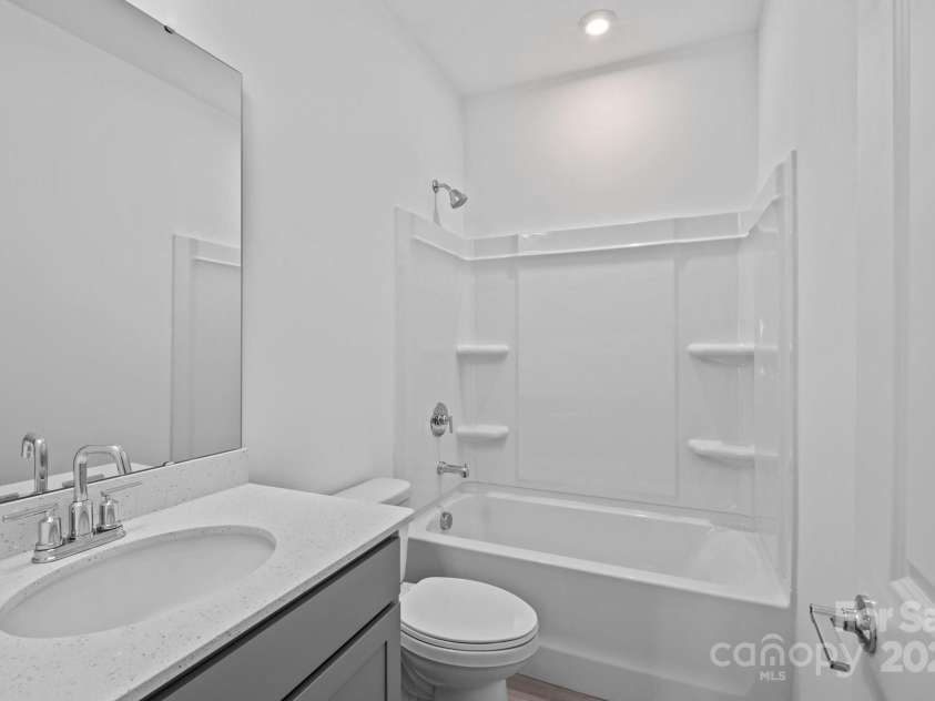 11501 Glasden Road, Charlotte, NC 28278.  MLS# CAR4290638, YatesRealty ID 31138. Representative Photo Only