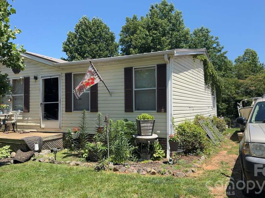 1694 Roy Caldwell Street, Morganton, NC 28655.  MLS# CAR4393094, YatesRealty ID 31140. 