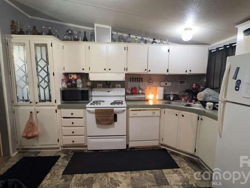 1694 Roy Caldwell Street, Morganton, NC 28655.  MLS# CAR4393094, YatesRealty ID 31140. 