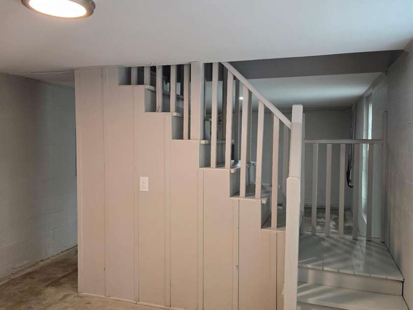 126 Sunset Drive, Chester, SC 29706.  MLS# CAR4290675, YatesRealty ID 31141. 