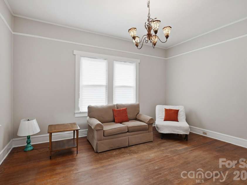 417 York Avenue, Kannapolis, NC 28083.  MLS# CAR4394252, YatesRealty ID 31143. 