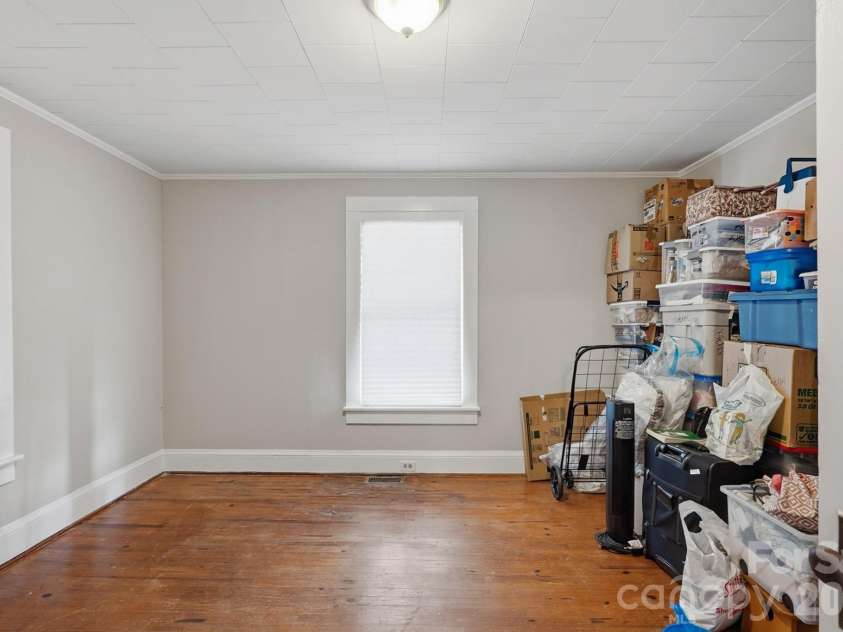 417 York Avenue, Kannapolis, NC 28083.  MLS# CAR4394252, YatesRealty ID 31143. 