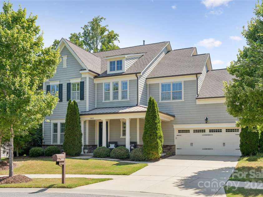 11623 Hophornbeam Lane, Charlotte, NC 28278.  MLS# CAR4287680, YatesRealty ID 31146. 