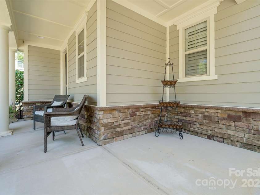 11623 Hophornbeam Lane, Charlotte, NC 28278.  MLS# CAR4287680, YatesRealty ID 31146. 