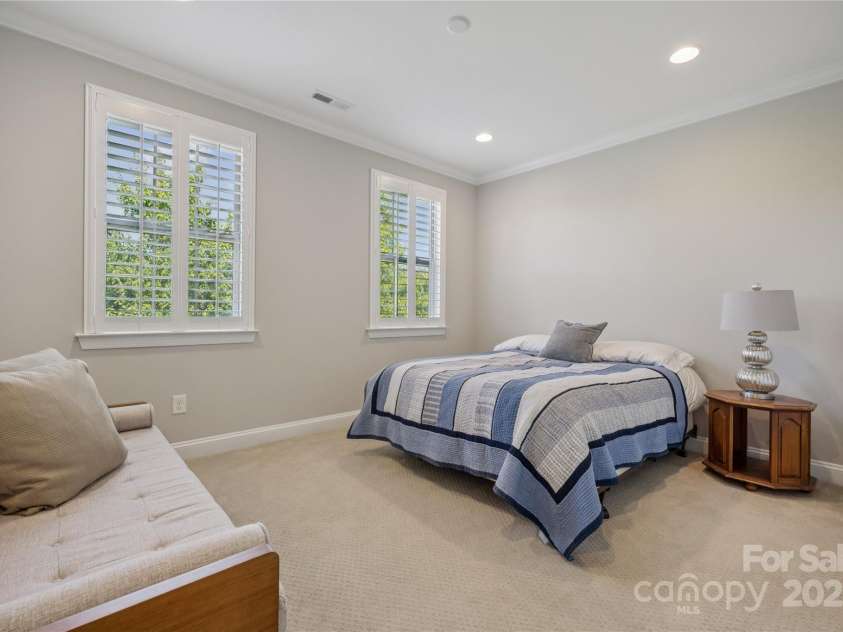 11623 Hophornbeam Lane, Charlotte, NC 28278.  MLS# CAR4287680, YatesRealty ID 31146. 