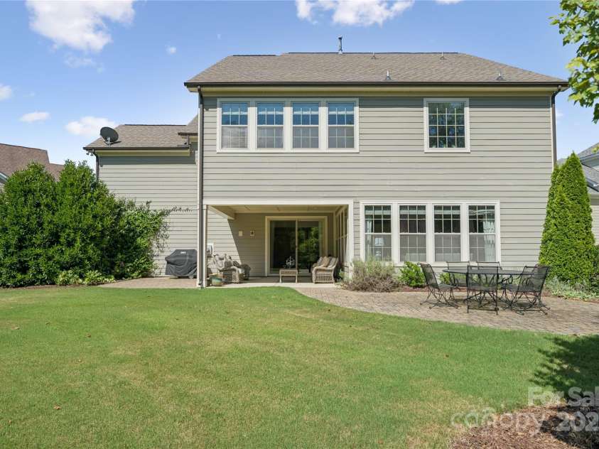 11623 Hophornbeam Lane, Charlotte, NC 28278.  MLS# CAR4287680, YatesRealty ID 31146. 