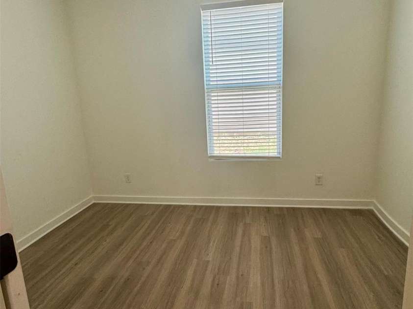 801 Anglin Forest Way, Charlotte, NC 28214.  MLS# CAR4281410, YatesRealty ID 31147. 