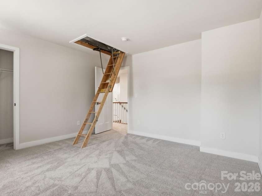 10414 Dalton Woods Court, Huntersville, NC 28078.  MLS# CAR4390332, YatesRealty ID 31148. 