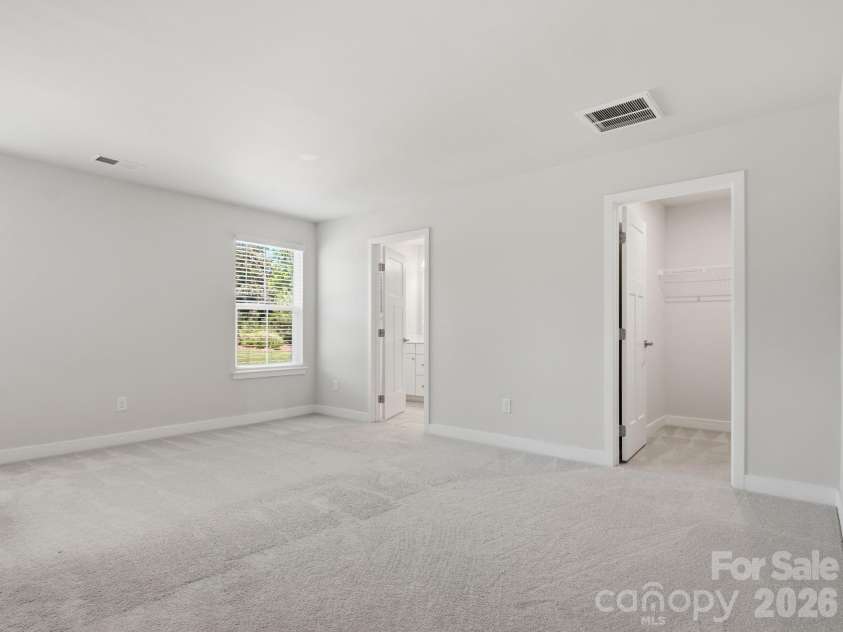 10414 Dalton Woods Court, Huntersville, NC 28078.  MLS# CAR4390332, YatesRealty ID 31148. 