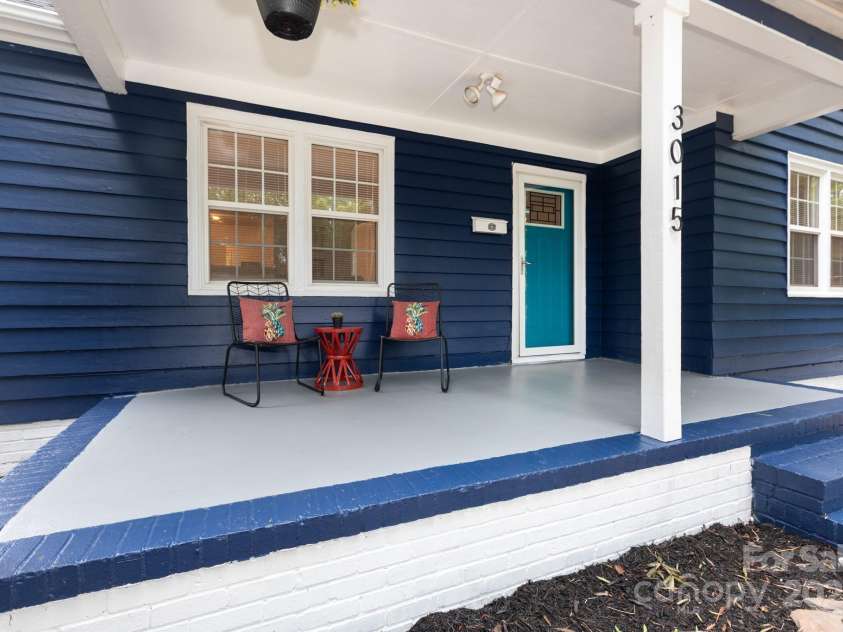 3015 Carol Avenue, Charlotte, NC 28208.  MLS# CAR4290095, YatesRealty ID 31149. 