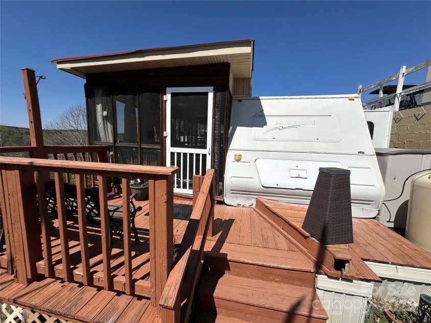 108 Robin Lane, New London, NC 28127.  MLS# CAR4238456, YatesRealty ID 3115. 