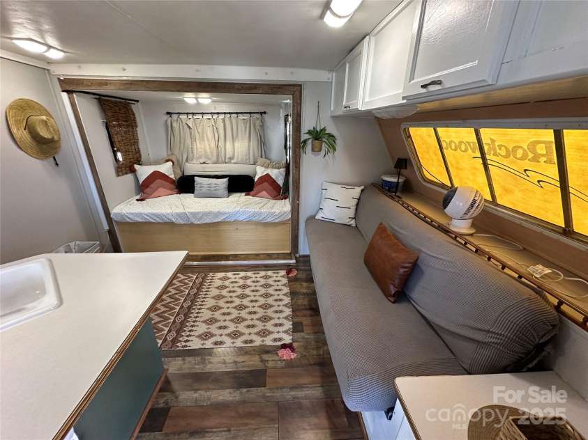 108 Robin Lane, New London, NC 28127.  MLS# CAR4238456, YatesRealty ID 3115. 