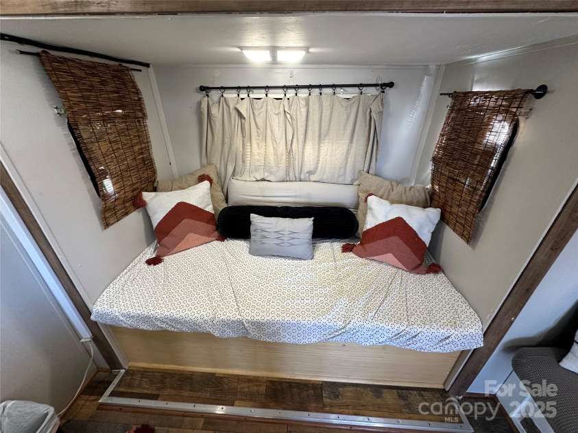 108 Robin Lane, New London, NC 28127.  MLS# CAR4238456, YatesRealty ID 3115. 