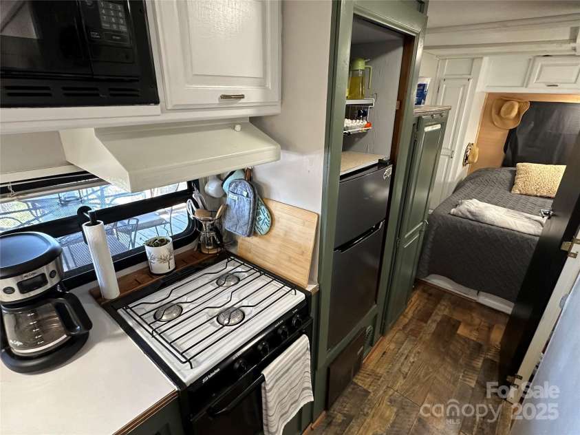 108 Robin Lane, New London, NC 28127.  MLS# CAR4238456, YatesRealty ID 3115. 