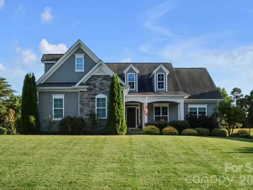 142 Augusta Lane, Shelby, NC 28150.  MLS# CAR4393857, YatesRealty ID 31151. 
