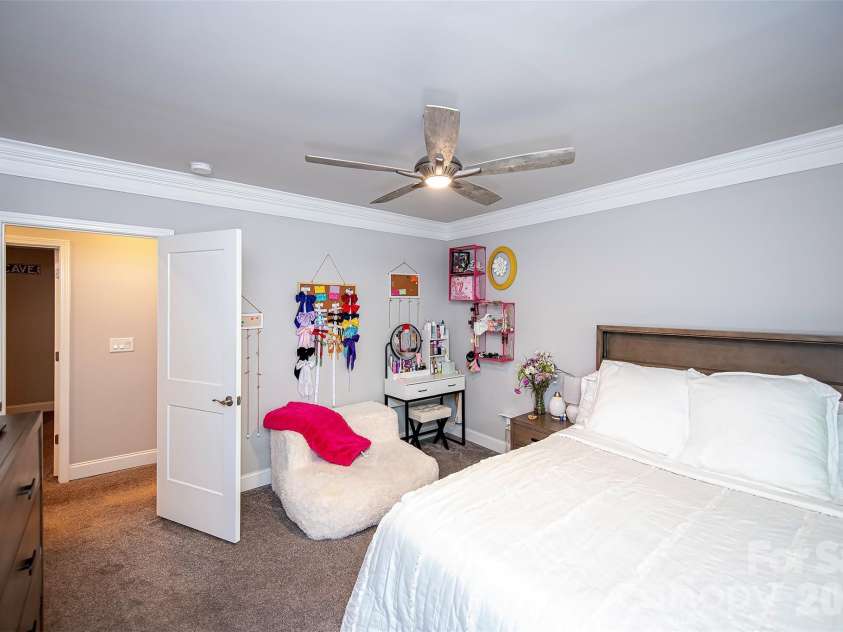 1414 Spring Ridge Lane, Denver, NC 28037.  MLS# CAR4392414, YatesRealty ID 31152. 