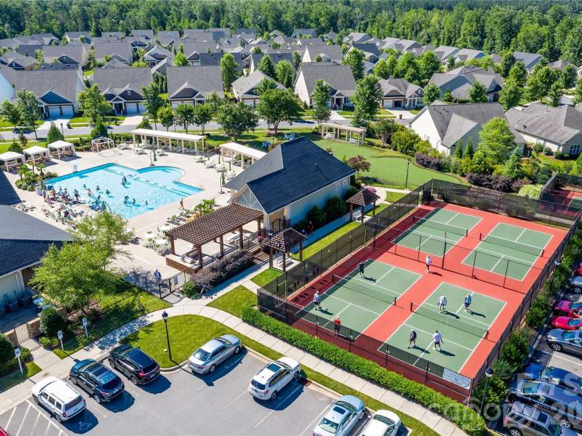 17718 Morehampton Avenue, Cornelius, NC 28031.  MLS# CAR4389501, YatesRealty ID 31154. 5 pickleball courts!