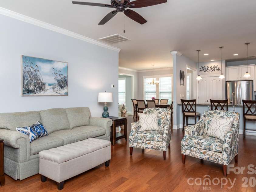 17718 Morehampton Avenue, Cornelius, NC 28031.  MLS# CAR4389501, YatesRealty ID 31154. So bright and airy!