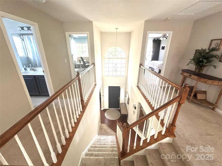 16123 Falling Meadows Lane, Charlotte, NC 28273.  MLS# CAR4286815, YatesRealty ID 31155. 