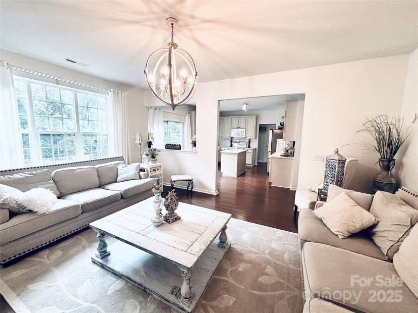 16123 Falling Meadows Lane, Charlotte, NC 28273.  MLS# CAR4286815, YatesRealty ID 31155. 