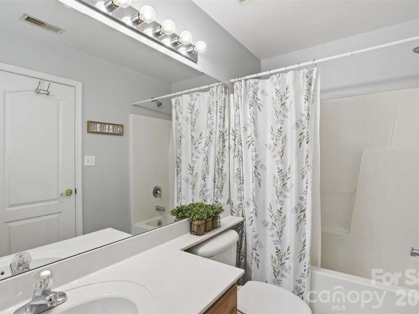 131 Scotch Irish Lane, Troutman, NC 28166.  MLS# CAR4385285, YatesRealty ID 31157. 