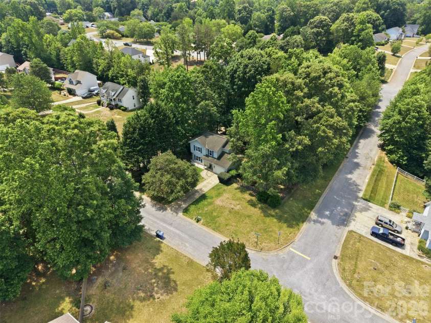 131 Scotch Irish Lane, Troutman, NC 28166.  MLS# CAR4385285, YatesRealty ID 31157. 