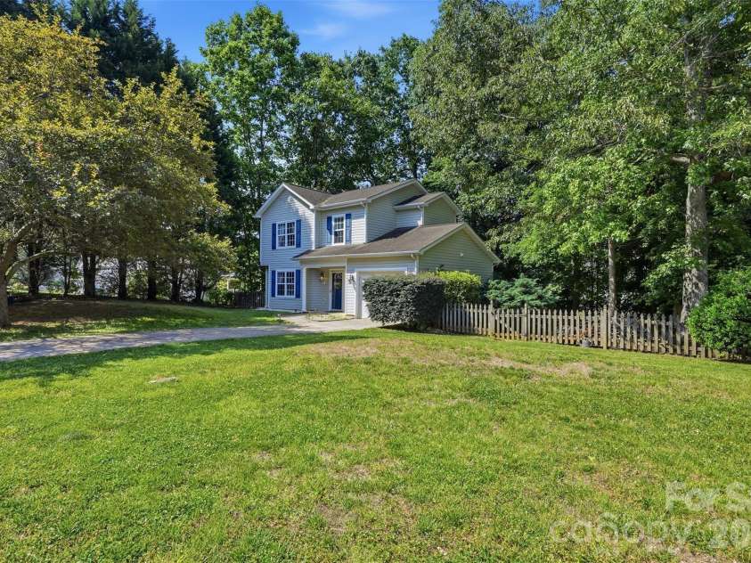 131 Scotch Irish Lane, Troutman, NC 28166.  MLS# CAR4385285, YatesRealty ID 31157. 