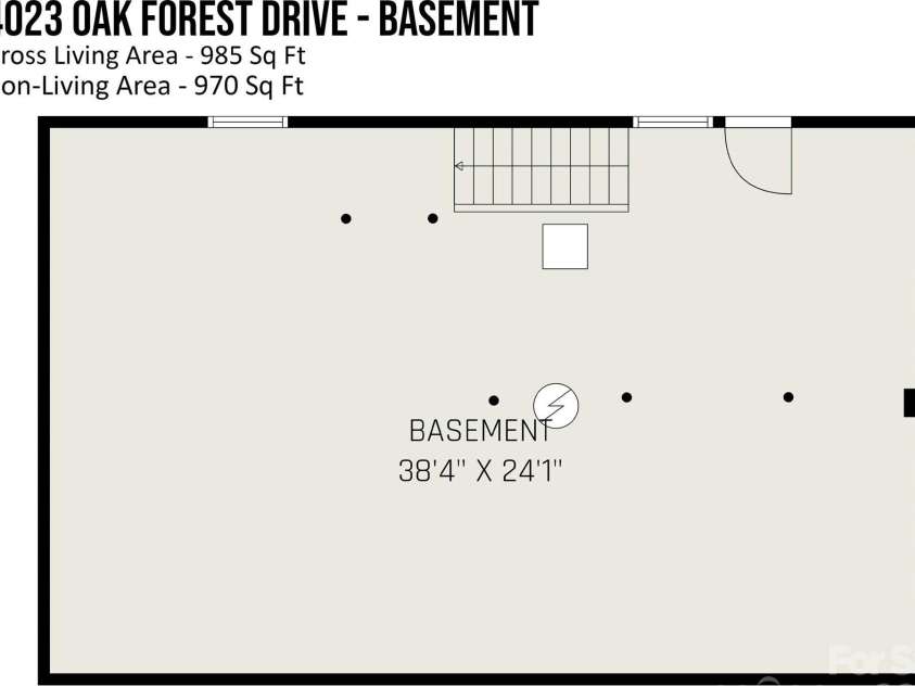4023 Oak Forest Drive, Charlotte, NC 28215.  MLS# CAR4287493, YatesRealty ID 31158. 