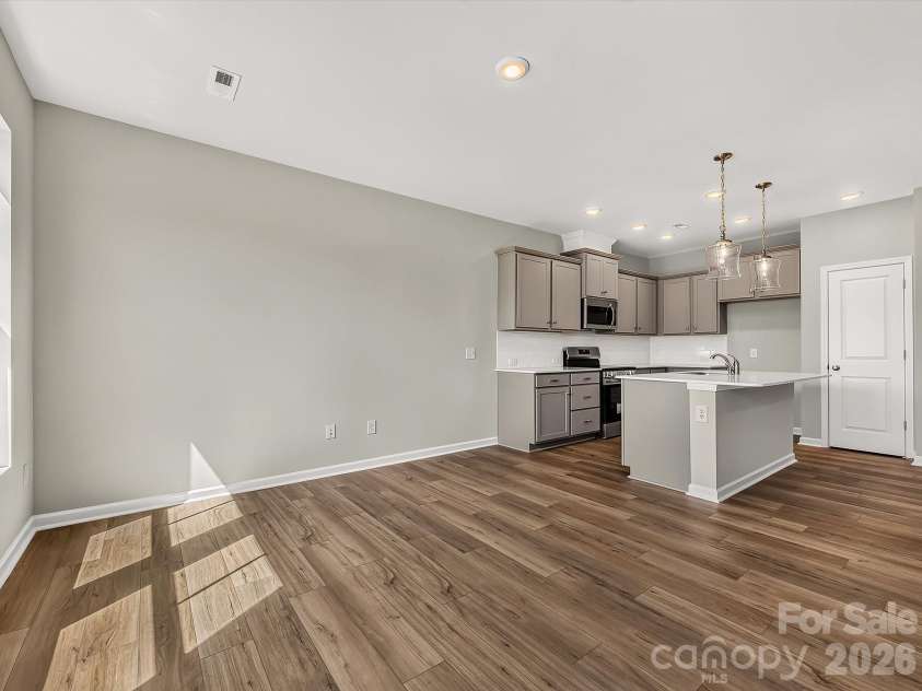 6539 Fire Lily Lane, Charlotte, NC 28216.  MLS# CAR4380525, YatesRealty ID 31158. 