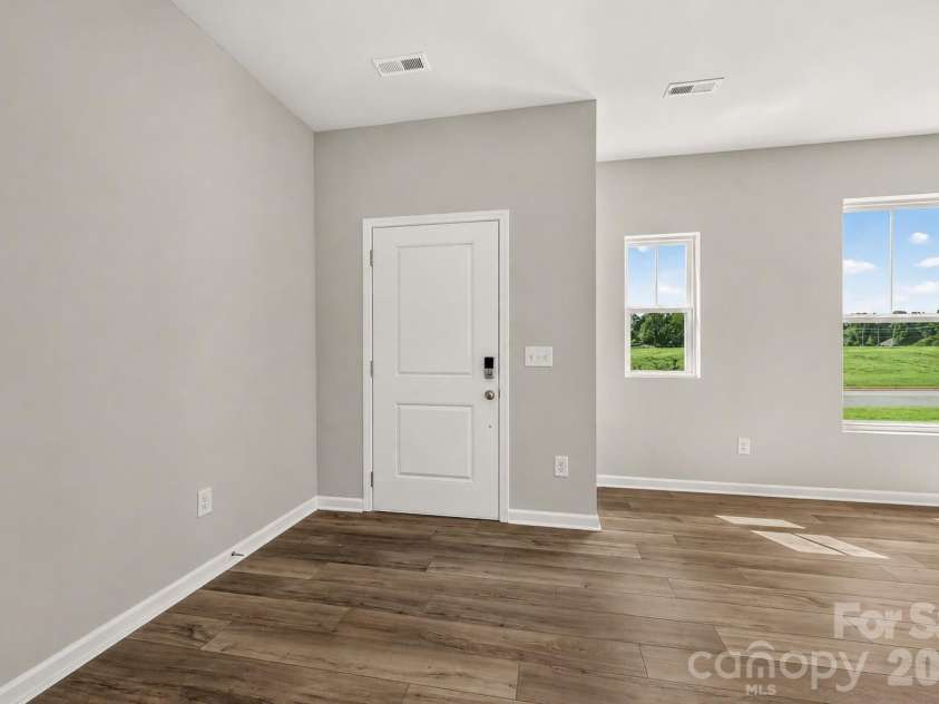 6539 Fire Lily Lane, Charlotte, NC 28216.  MLS# CAR4380525, YatesRealty ID 31158. 
