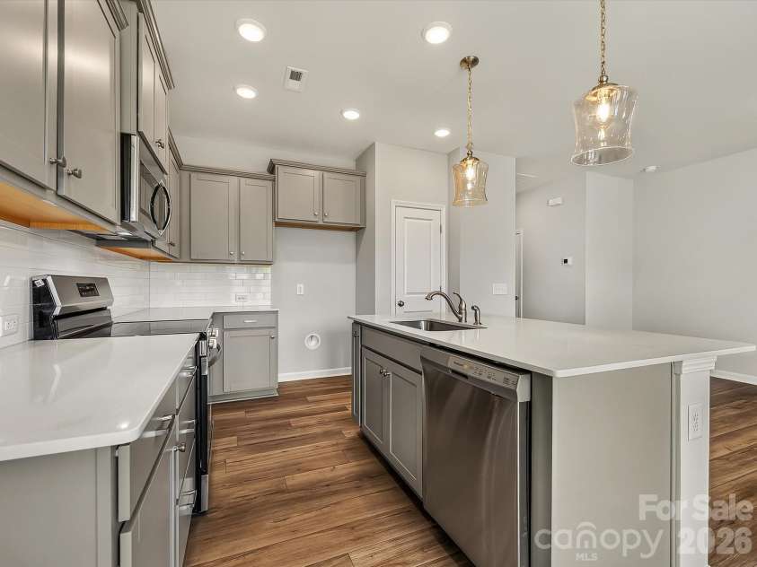 6539 Fire Lily Lane, Charlotte, NC 28216.  MLS# CAR4380525, YatesRealty ID 31158. 