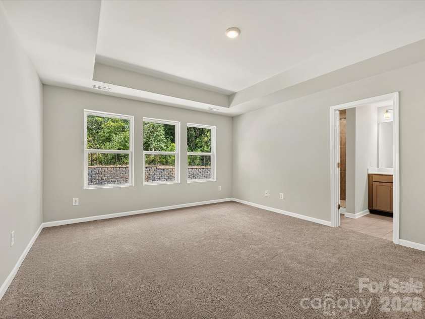 6539 Fire Lily Lane, Charlotte, NC 28216.  MLS# CAR4380525, YatesRealty ID 31158. 