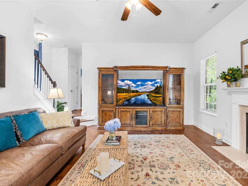 200 Winter Flake Drive, Statesville, NC 28677.  MLS# CAR4261415, YatesRealty ID 31159. 