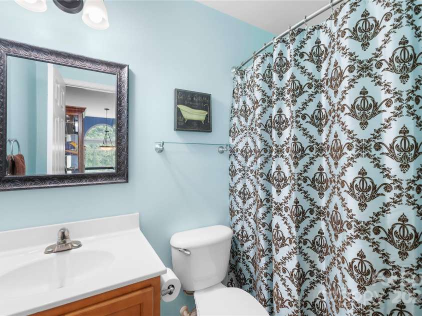 200 Winter Flake Drive, Statesville, NC 28677.  MLS# CAR4261415, YatesRealty ID 31159. 