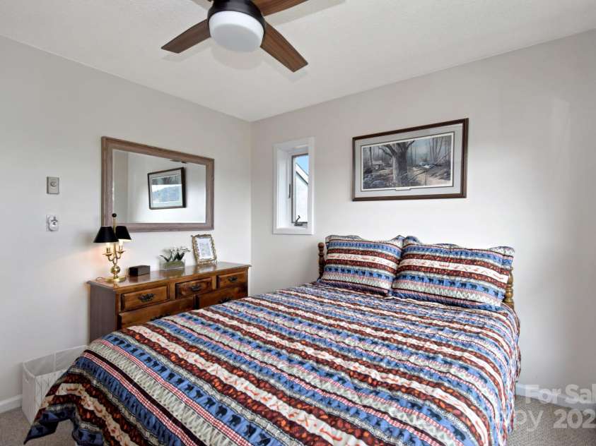 367 Skyleaf Drive, Banner Elk, NC 28604.  MLS# CAR4251134, YatesRealty ID 3116. Primary Bedroom