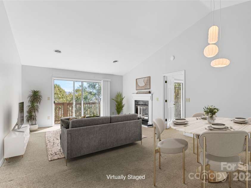 432 Windswept Drive, Asheville, NC 28801.  MLS# CAR4194301, YatesRealty ID 3116. 