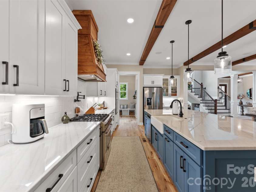 506 Stuart Ridge, Cramerton, NC 28032.  MLS# CAR4393809, YatesRealty ID 31162. 