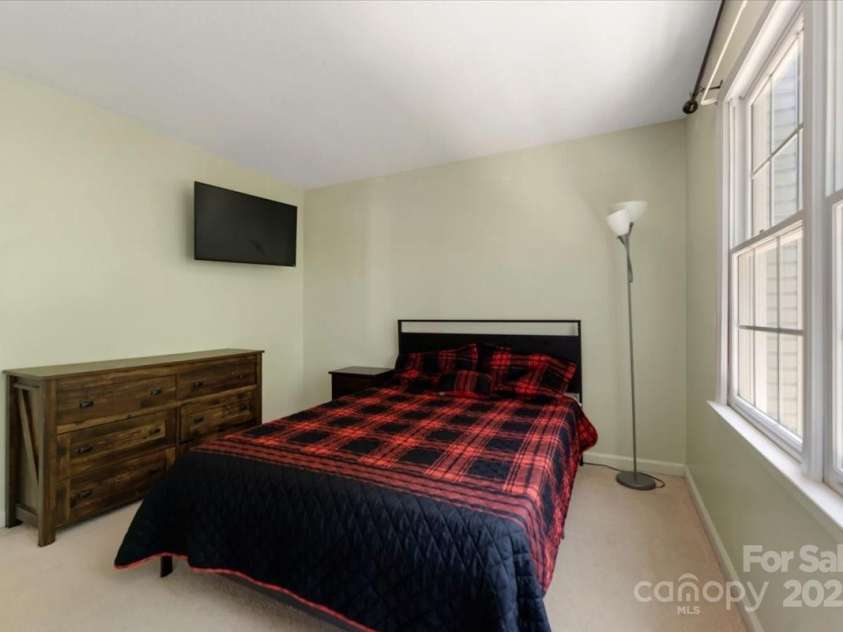 1524 Candlewyck Court, Kannapolis, NC 28081.  MLS# CAR4279653, YatesRealty ID 31163. 2nd Bedroom