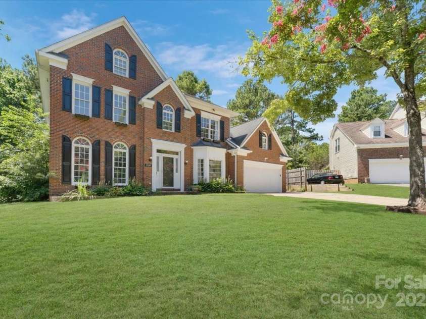 1524 Candlewyck Court, Kannapolis, NC 28081.  MLS# CAR4279653, YatesRealty ID 31163. 