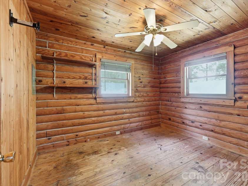 1115 Fiddler Brown Drive, Rockwell, NC 28138.  MLS# CAR4392833, YatesRealty ID 31164. 