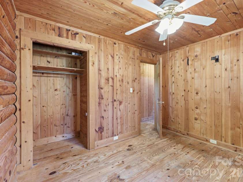 1115 Fiddler Brown Drive, Rockwell, NC 28138.  MLS# CAR4392833, YatesRealty ID 31164. 